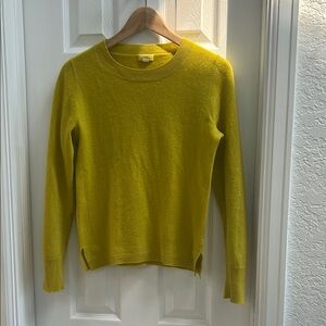 Women’s J Crew cashmere crewneck sweater small